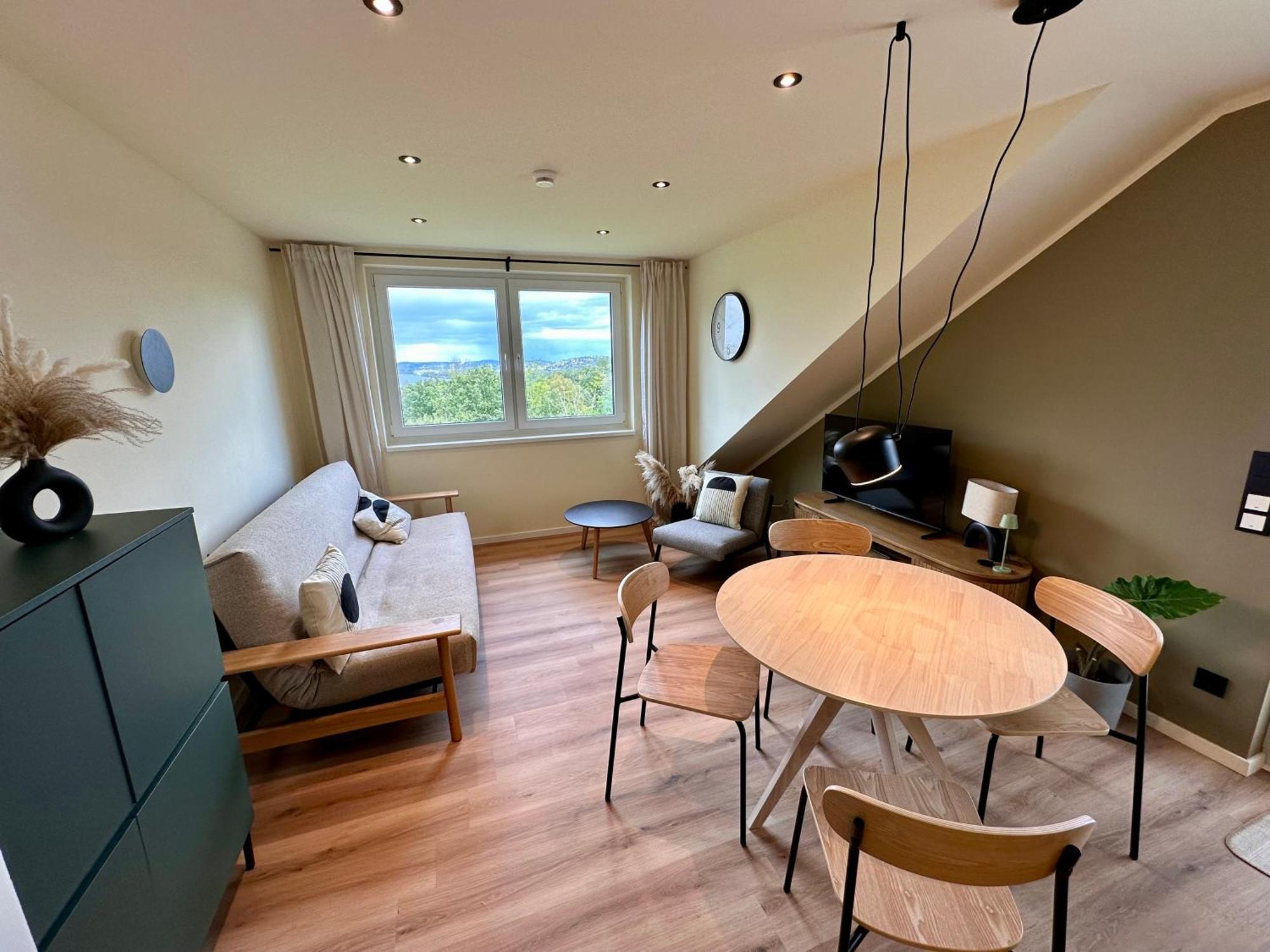Seeblick-Apartment In Hattingen - Urlaubsfeeling Mitten Im Ruhrgebiet Bagian luar foto